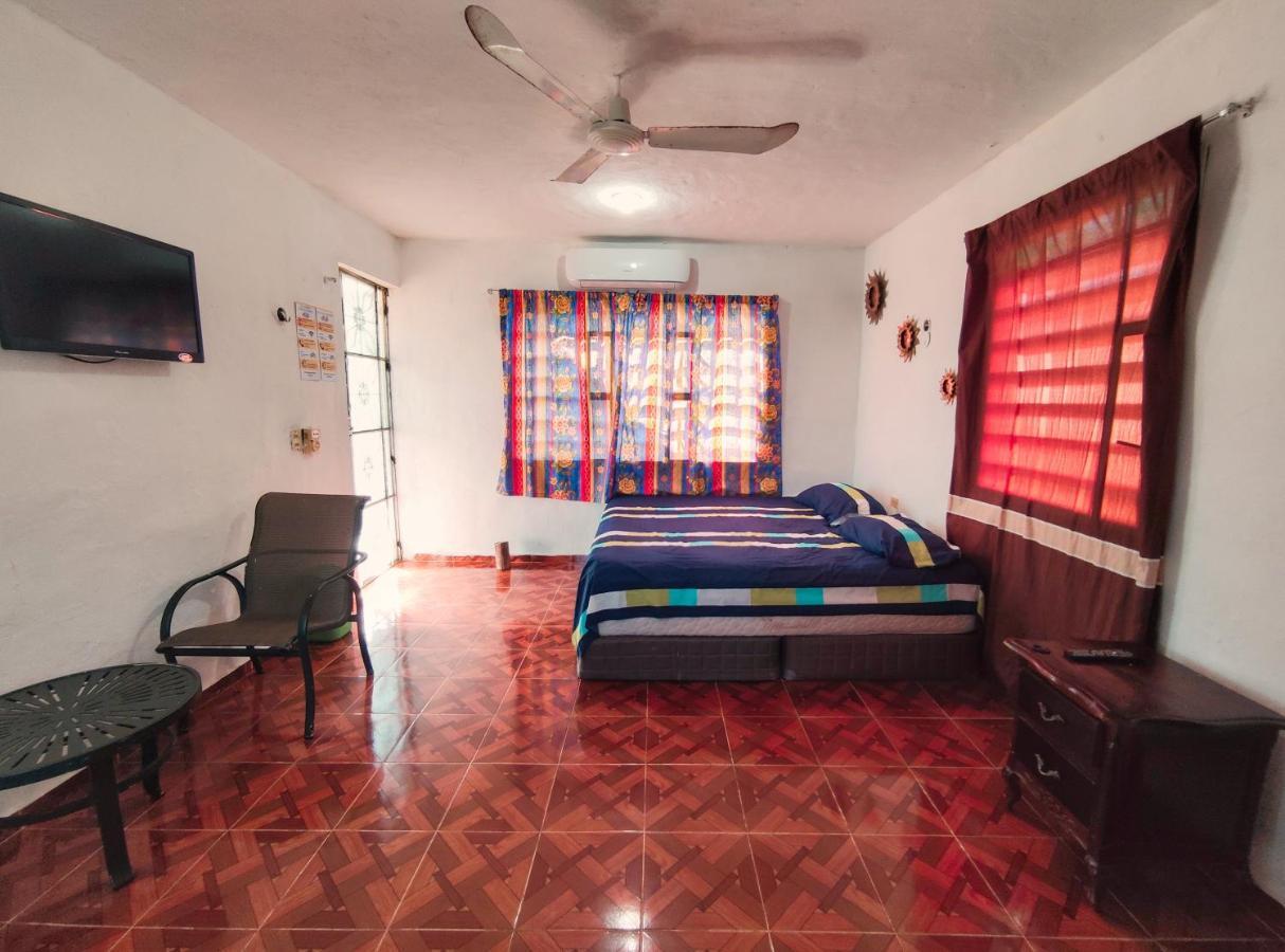 Casa Lili Luxury Valladolid "Fast Wifi, Hot Water, Kitchen & Tv" Buitenkant foto
