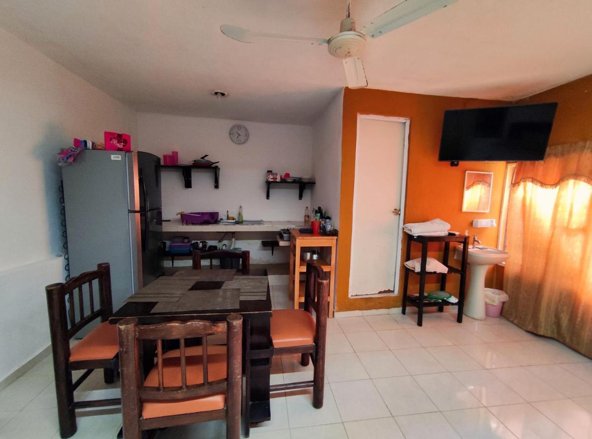 Casa Lili Luxury Valladolid "Fast Wifi, Hot Water, Kitchen & Tv" Buitenkant foto